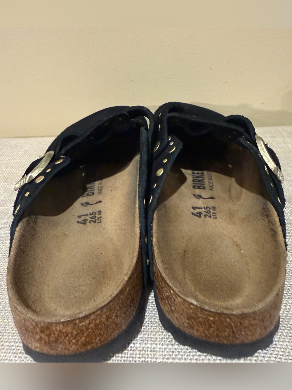 Birkenstock Boston Studded Suede Clogs Black Gold Studs EU 41 US 10 M L10 - Picture 7 of 8